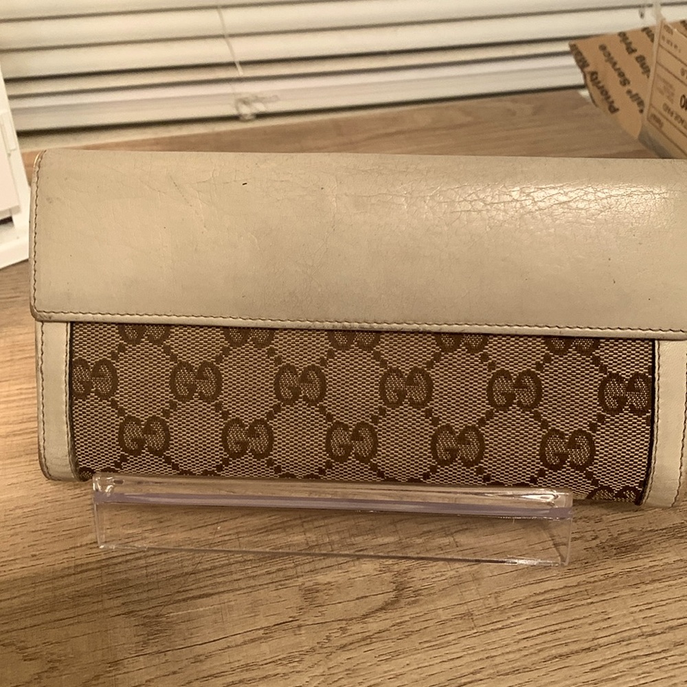 Gucci Monogram & Leather Wallet in Cream/Brown